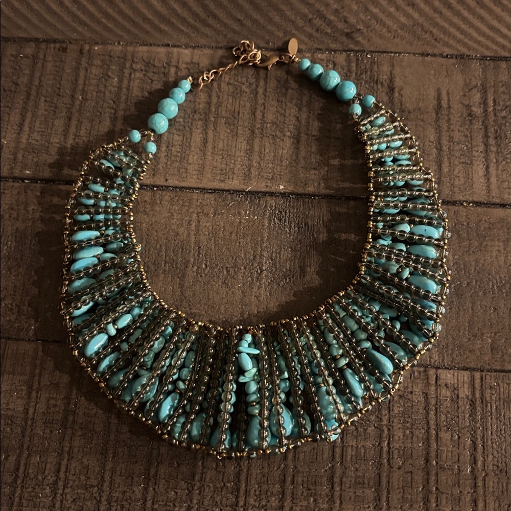 Turquoise Natasha Beaded Necklace - Picture 3 of 3